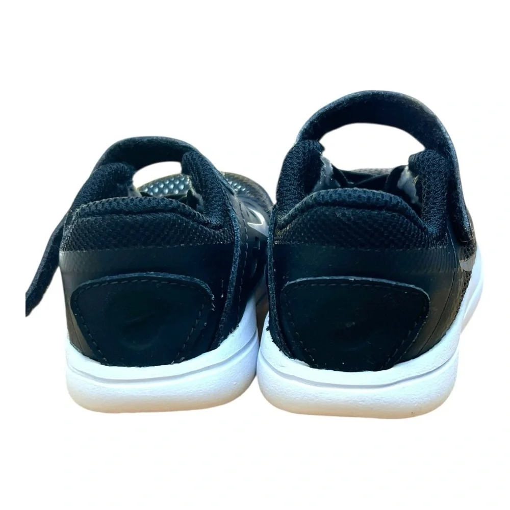 Nike Kids Black Mesh Sneakers with White Sole - Size